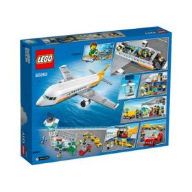 LEGO City, Avion de pasageri 60262, 669 de piese