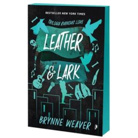 Leather &amp; Lark. Editie speciala cu Sprayed Edges - Brynne Weaver
